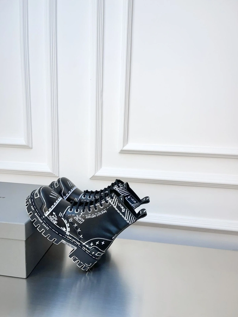 AllSeason Bxlxnciaga Boots 109866