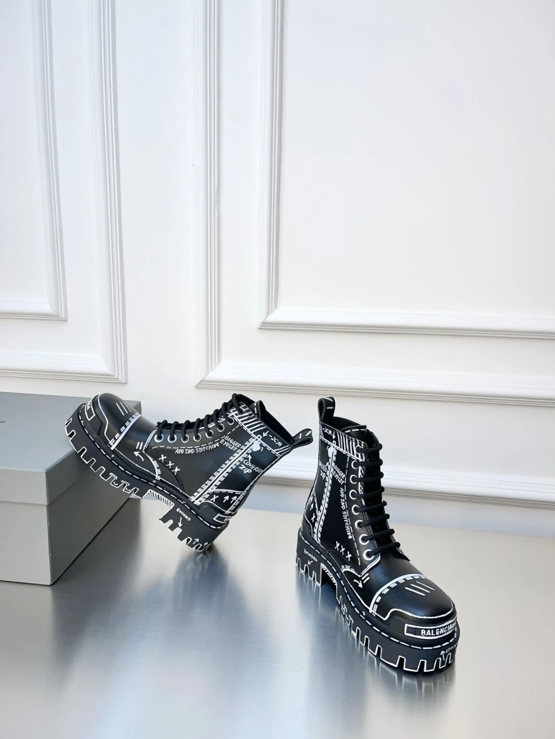 AllSeason Bxlxnciaga Boots 109866