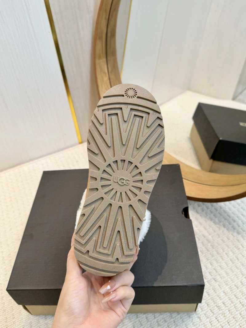 Functional UGX Casual Shoes 228624