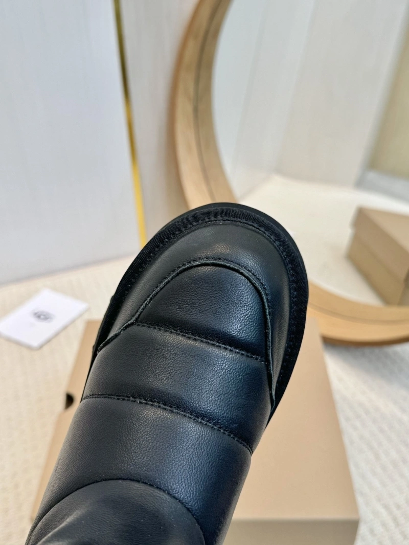 Trendsetting UGX Boots 228667