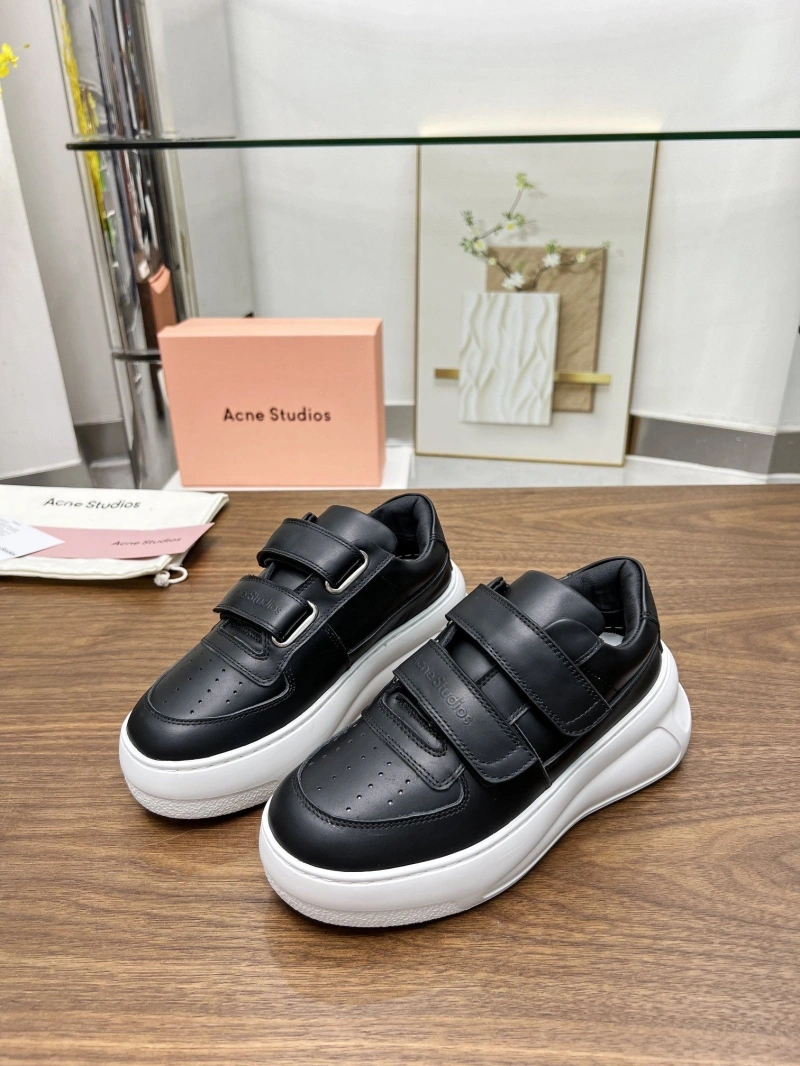 EyeCatching Othxr Sneakers 215724