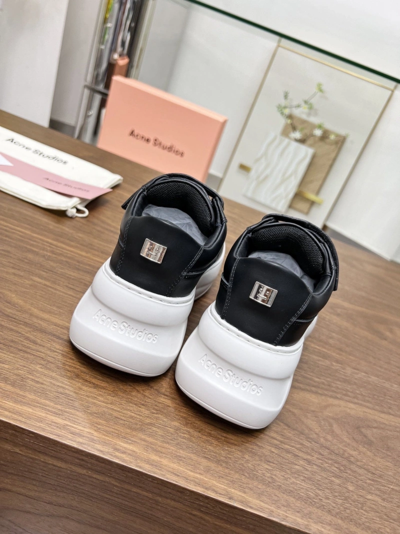 EyeCatching Othxr Sneakers 215724
