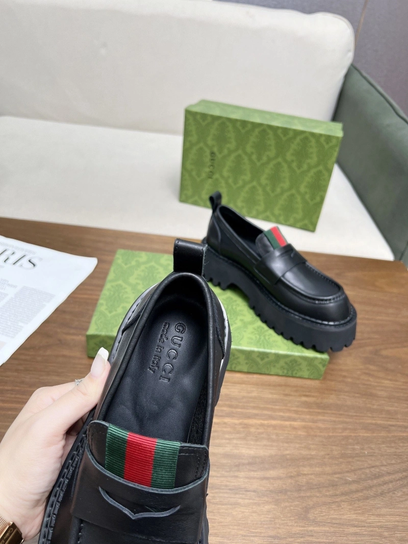 Timeless Gxccx Leather Shoes 161825
