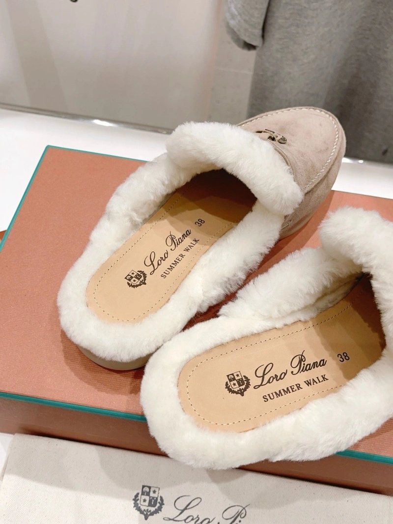 Othxr Slippers Affordable 215777