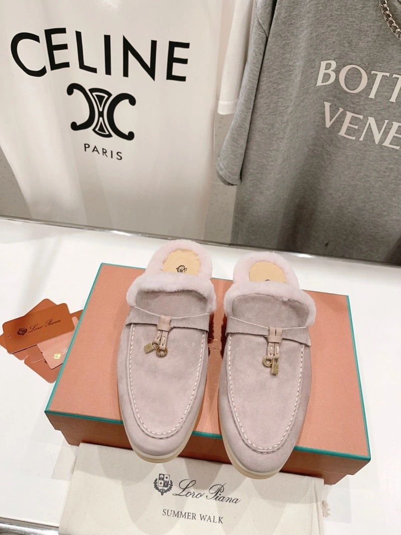 Compact Othxr Slippers 215771