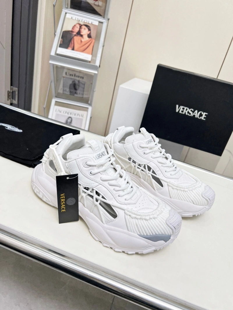 Gxvxnchy Sneakers Minimalist 153695