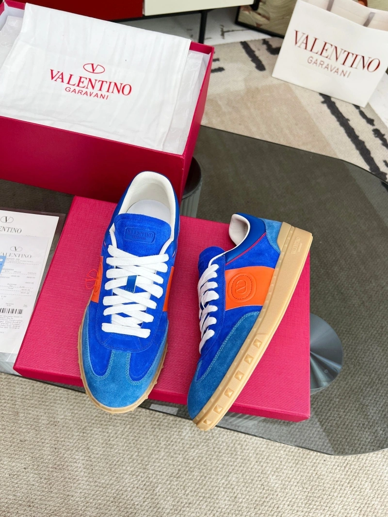 Bold Vxlxntino Sneakers 231356