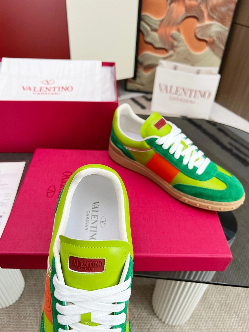 Bold Vxlxntino Sneakers 231355