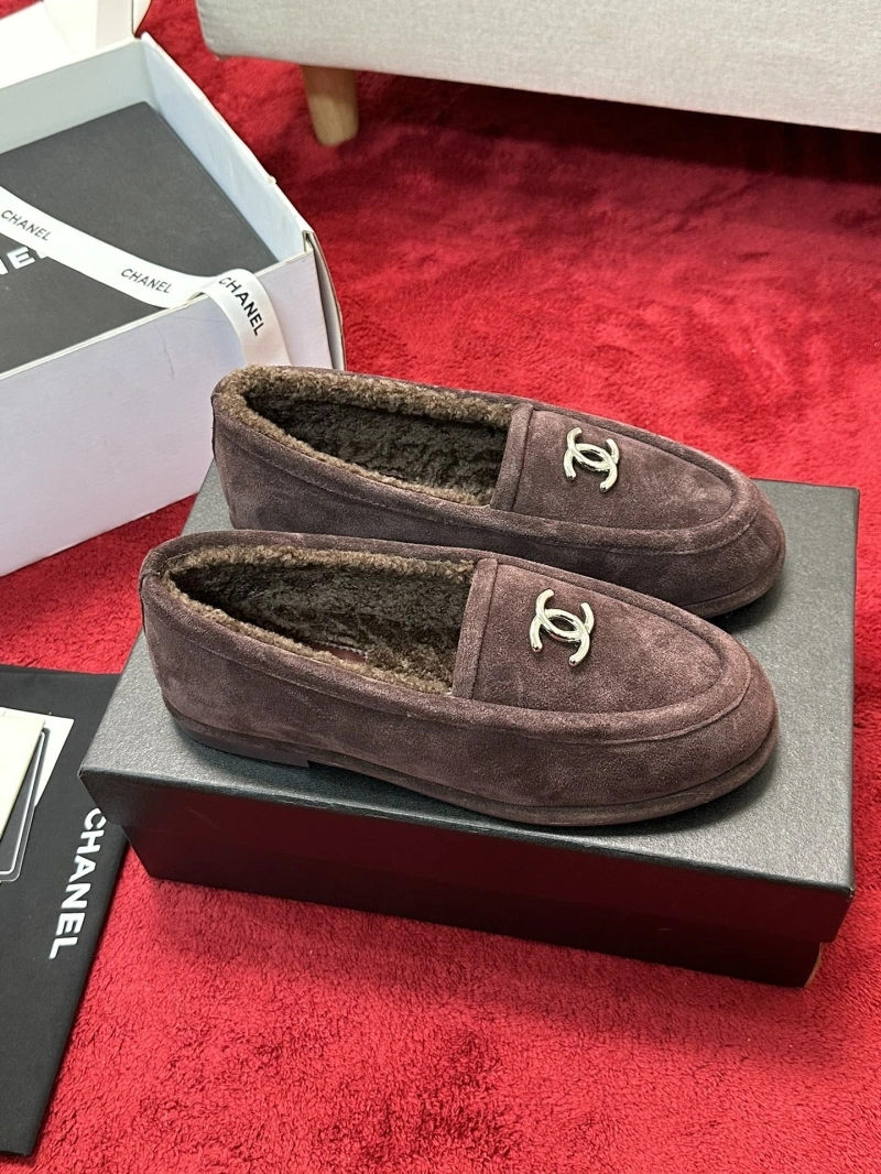 Resilient Chxnxl Leather Shoes 127484