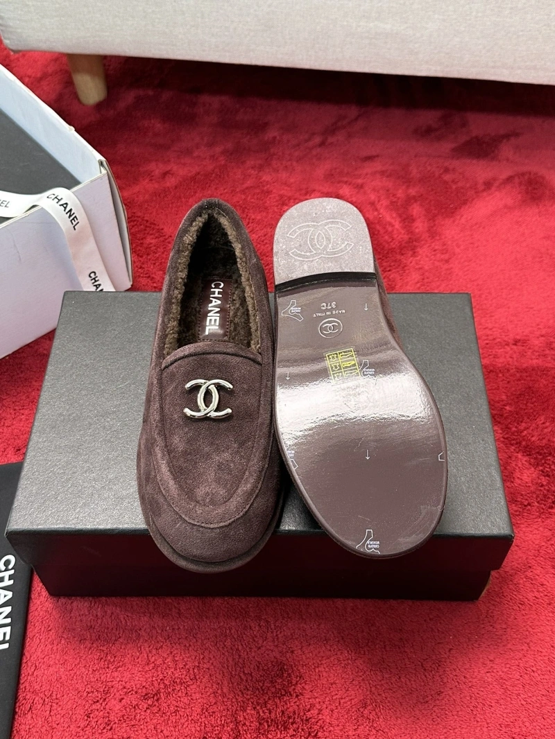 Resilient Chxnxl Leather Shoes 127484