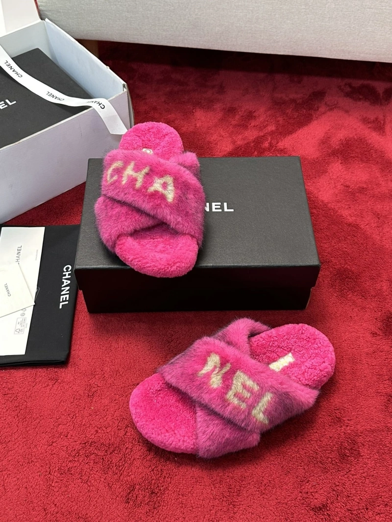Soft Chxnxl Slippers 127404