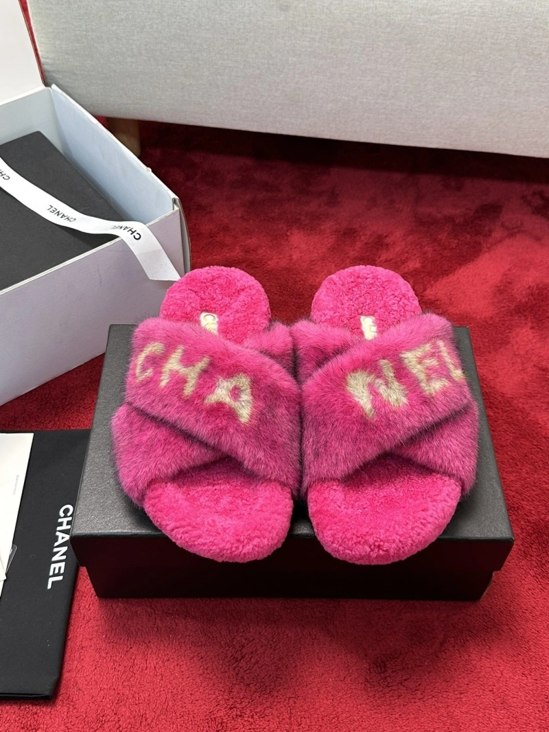 Soft Chxnxl Slippers 127404