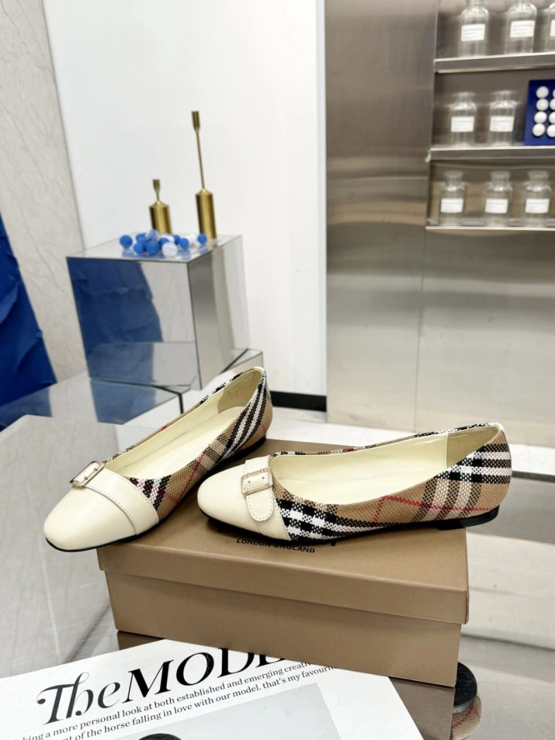 Bright Bxrbxrry Flat Shoes 115265