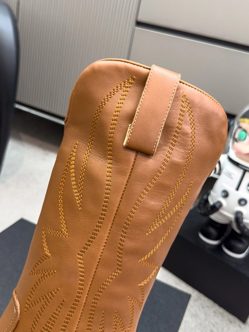 Vibrant Chxnxl Boots 127687