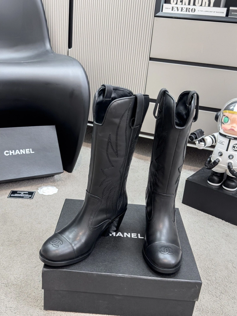 Bold Chxnxl Boots 127688