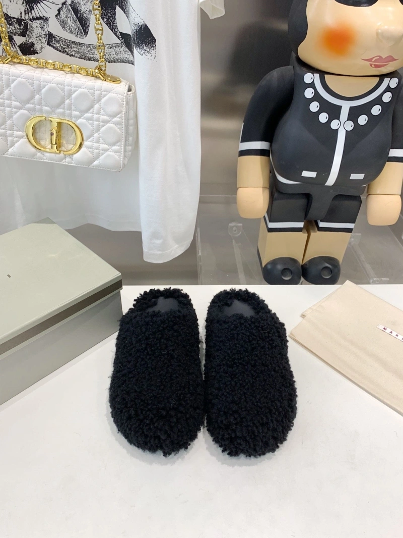 HighQuality Othxr Slippers 215762
