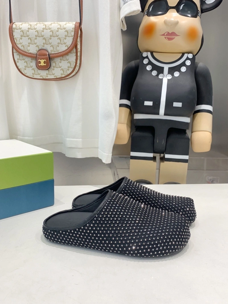 Soft Othxr Slippers 215757