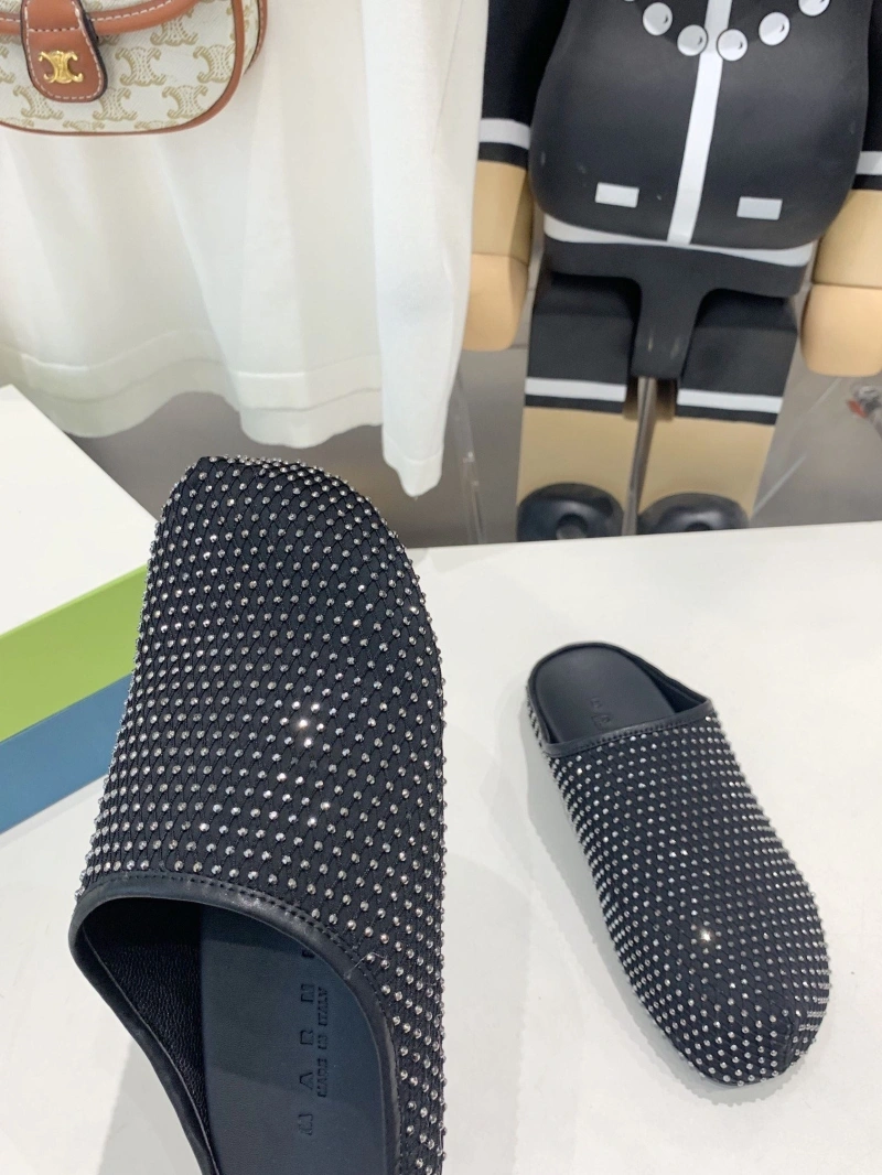 Soft Othxr Slippers 215757
