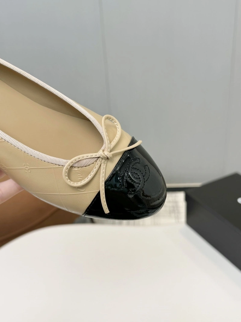 Durable Chxnxl Flat Shoes 127584