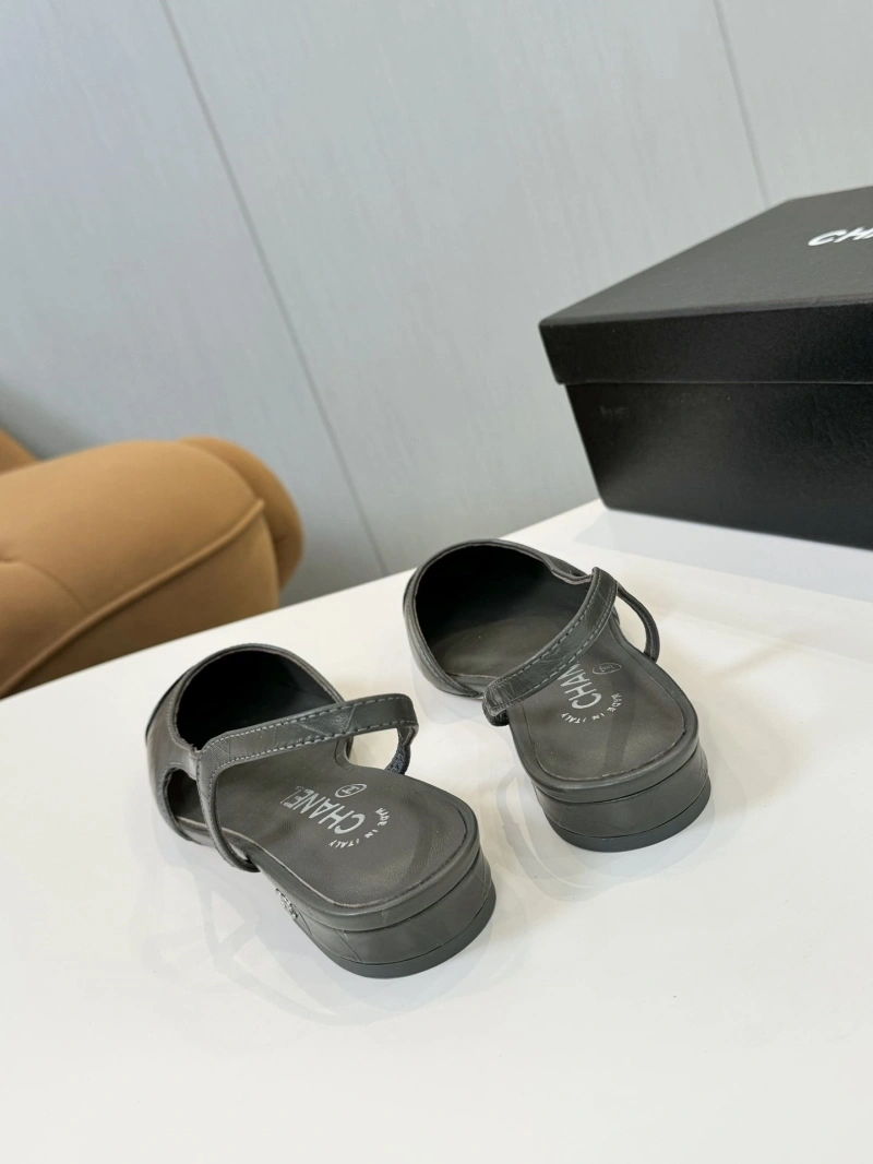 Chxnxl Sandals Bold 127472