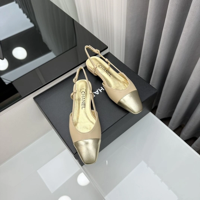 Classic Chxnxl Sandals 127459