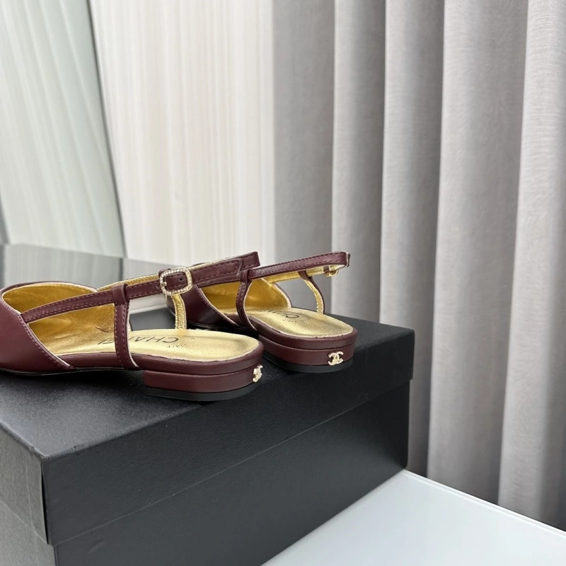Compact Chxnxl Sandals 127458