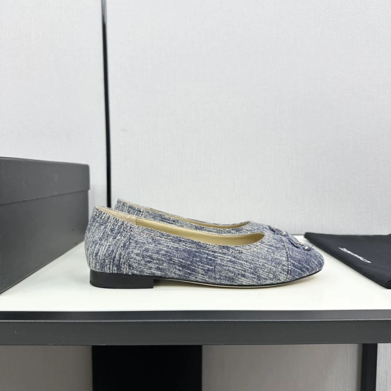 DailyWear Chxnxl Flat Shoes 127554