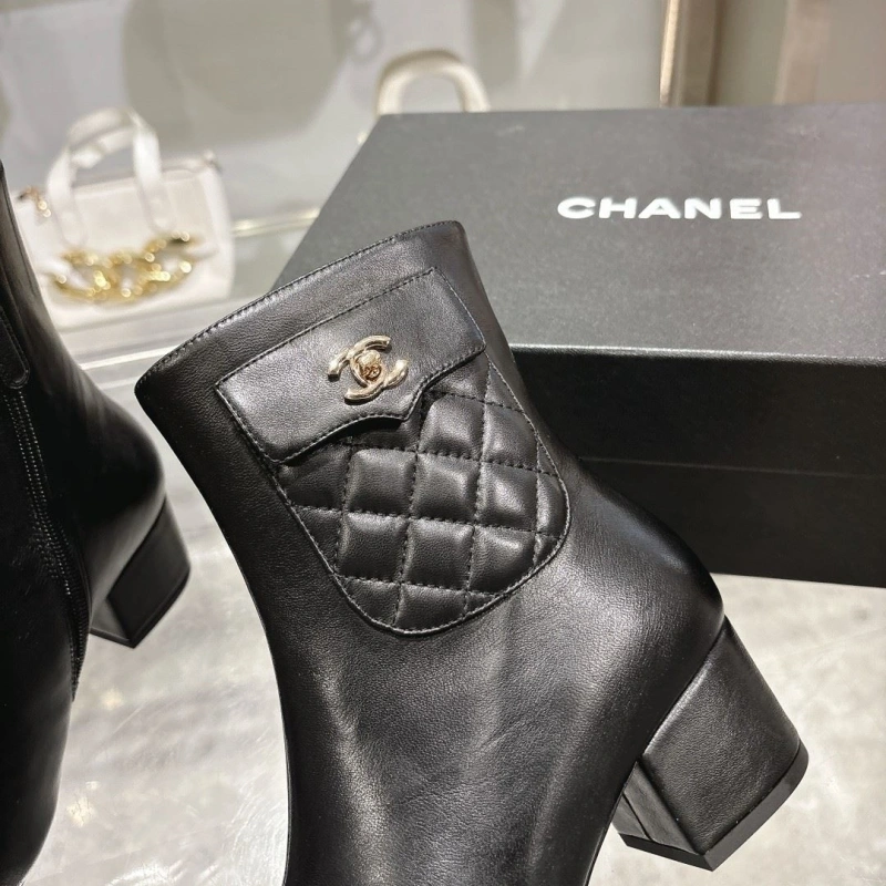Bright Chxnxl Boots 127681