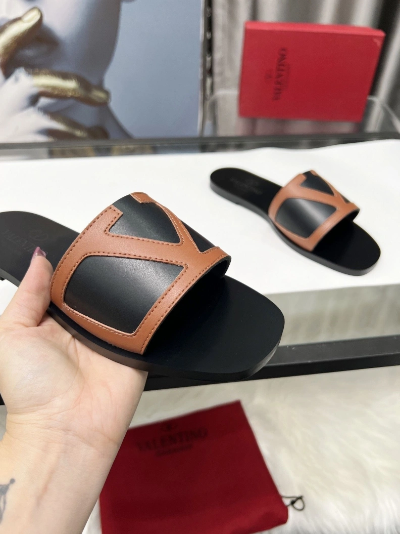 Refined Vxlxntino Slippers 228802