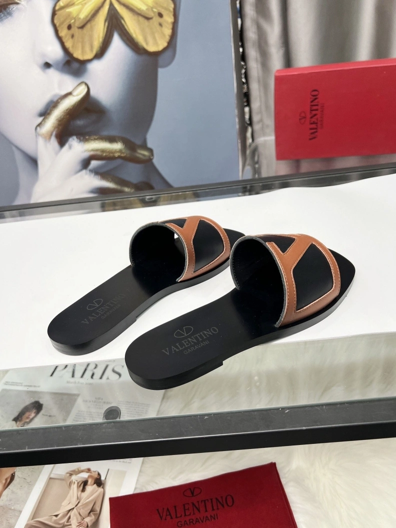 Refined Vxlxntino Slippers 228802