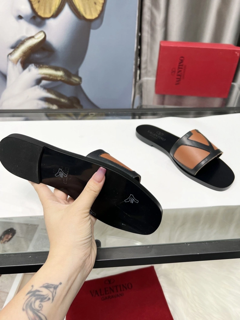 Vxlxntino Slippers EasyMatch 228795