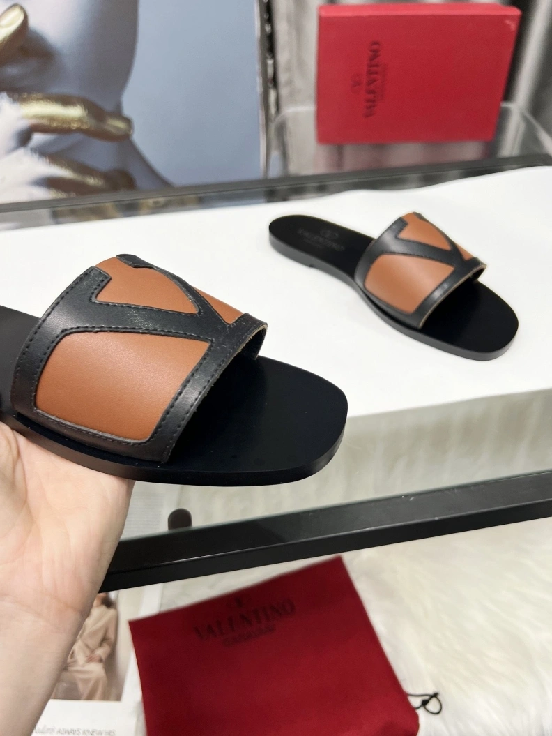 Vxlxntino Slippers EasyMatch 228795