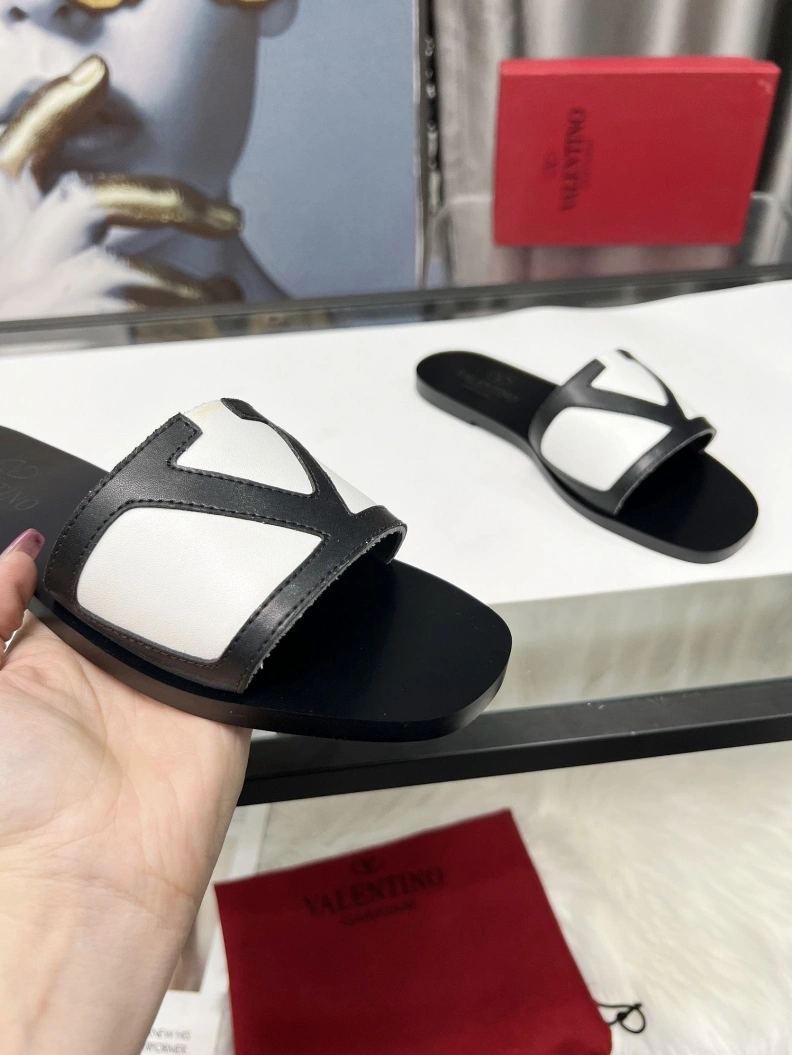 Vxlxntino Slippers Sleek 228796