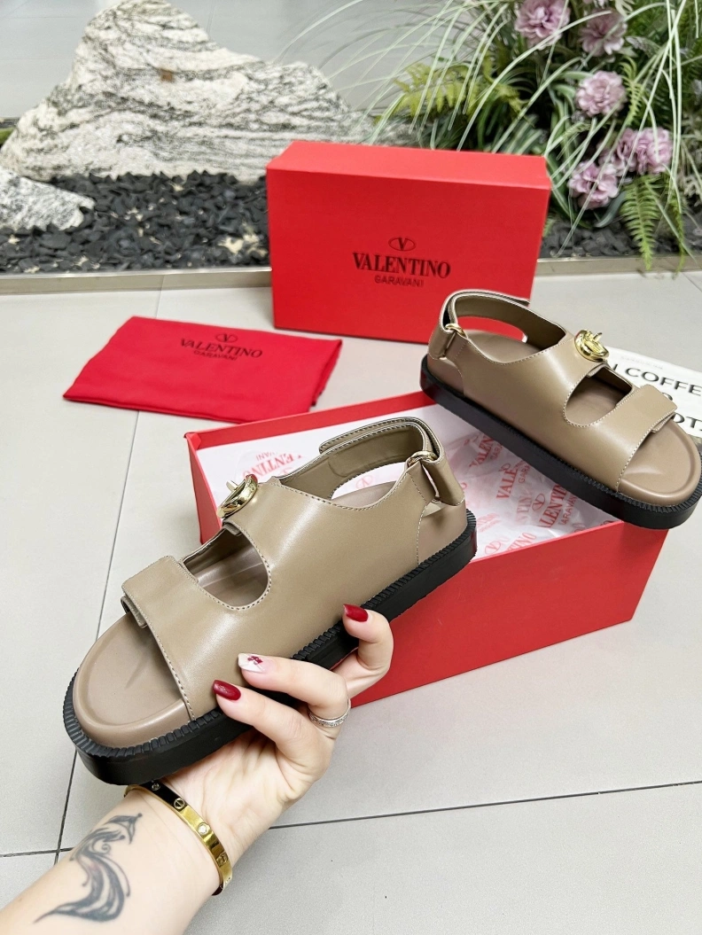 Fashionable Vxlxntino Sandals 228861