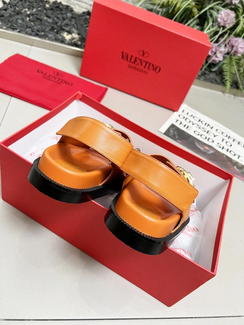Vxlxntino Sandals ModernLook 228863