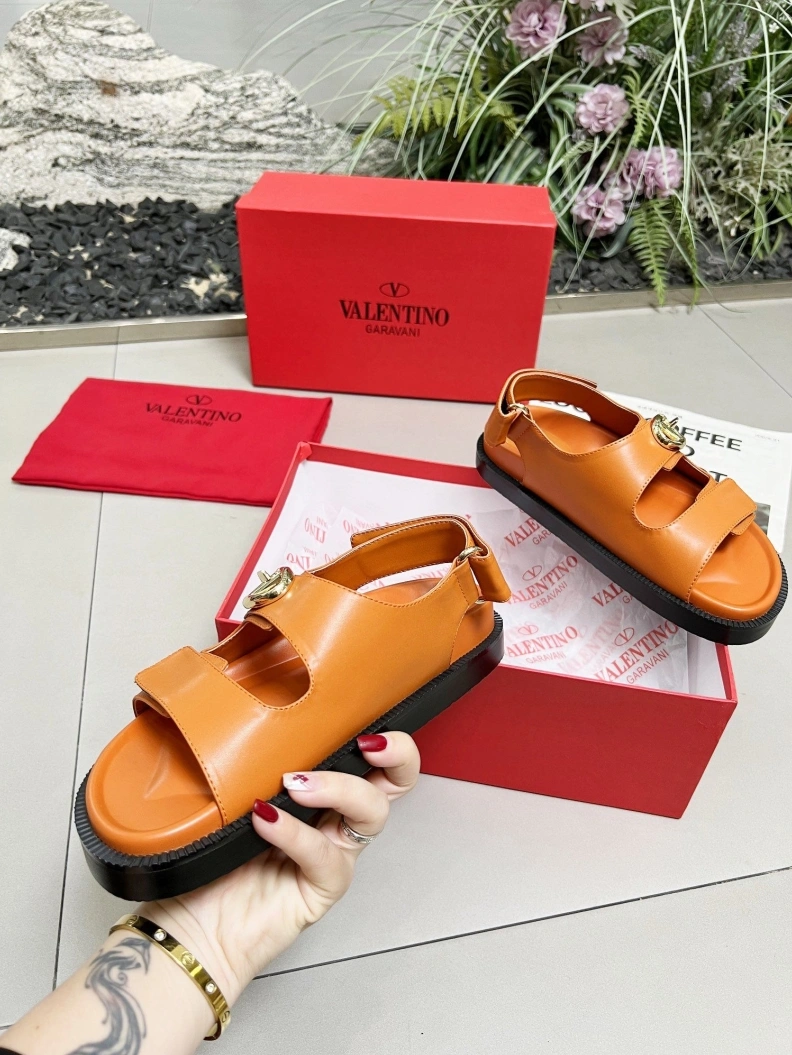 Vxlxntino Sandals ModernLook 228863