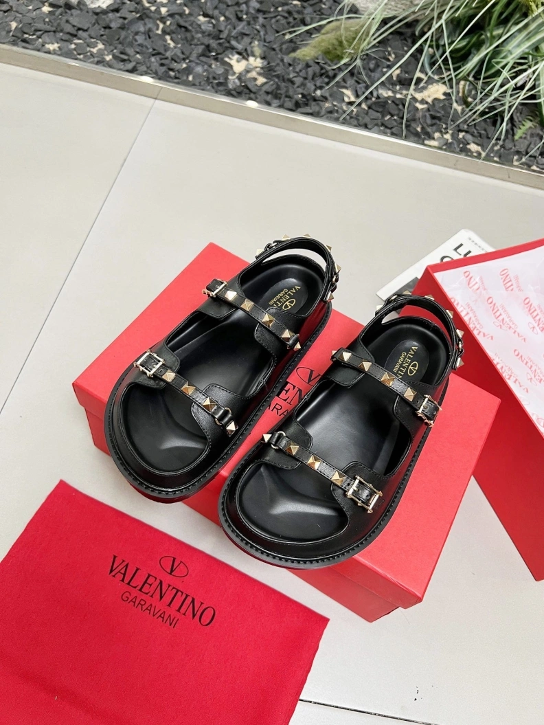 Trendy Vxlxntino Sandals 228843