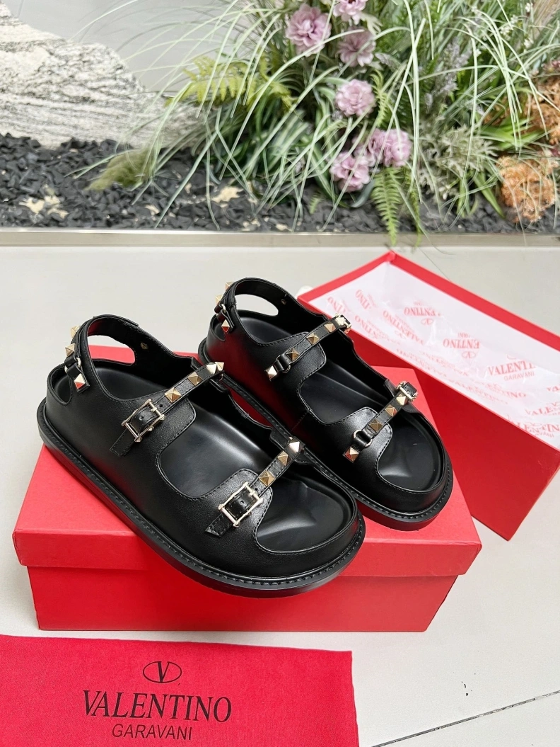 Trendy Vxlxntino Sandals 228843
