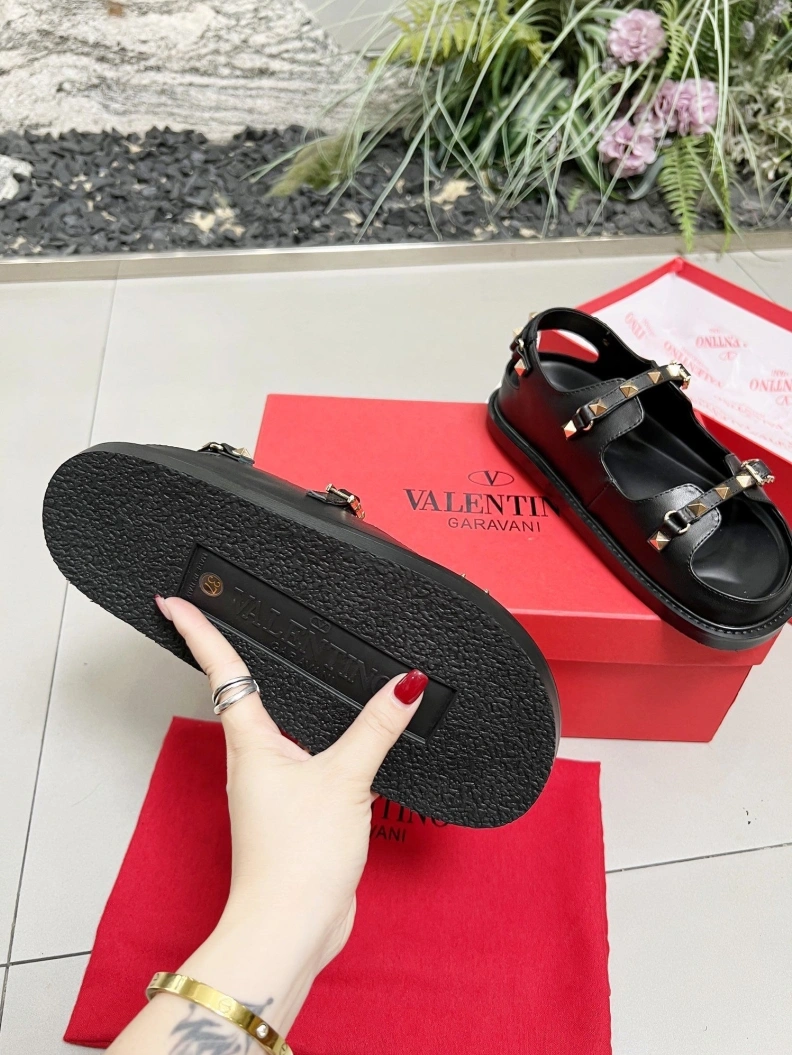 Trendy Vxlxntino Sandals 228843