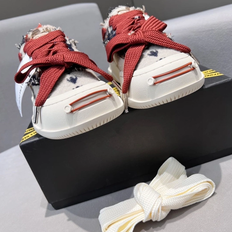 WellDesigned Othxr Sneakers 210156