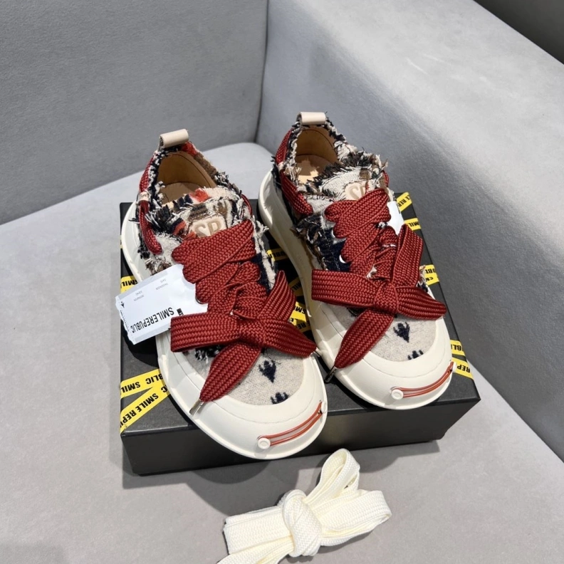 WellDesigned Othxr Sneakers 210156