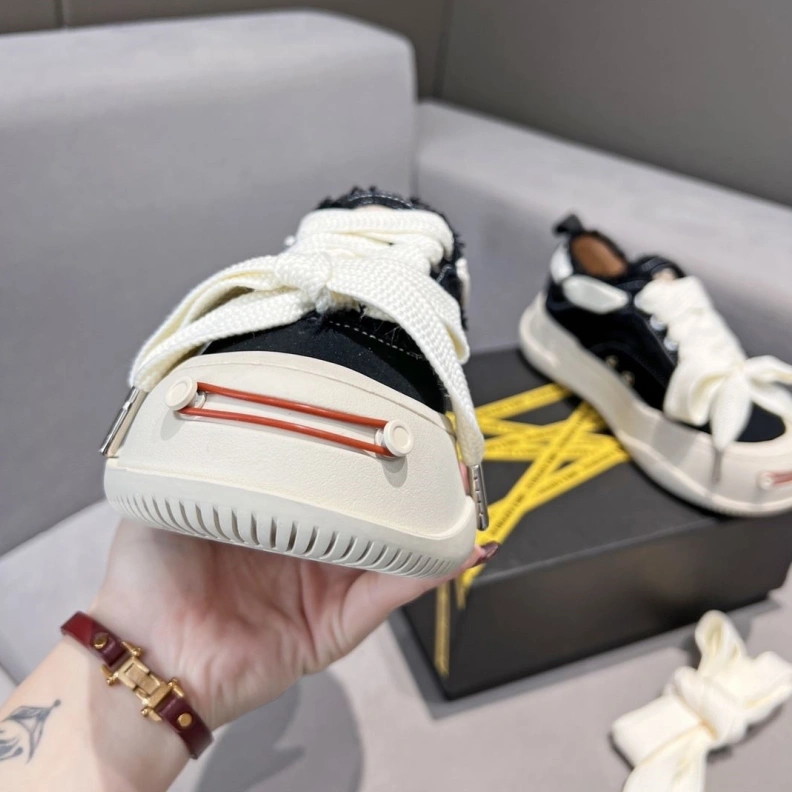 Bright Othxr Sneakers 210152