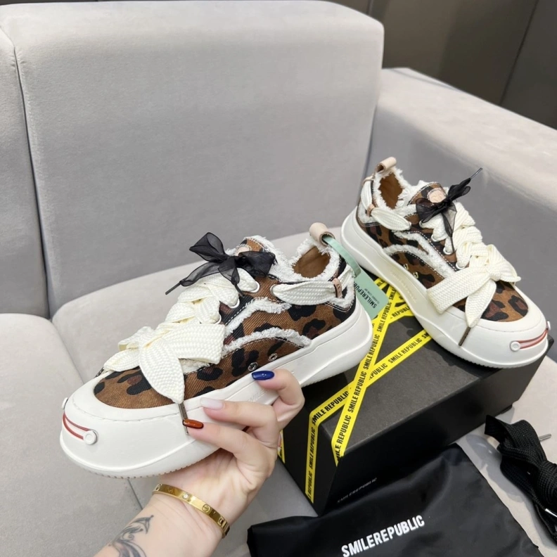 Reliable Othxr Sneakers 210123