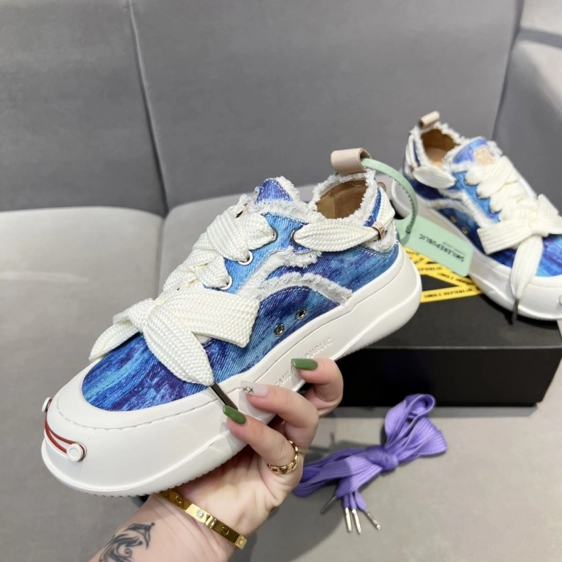 Elegant Othxr Sneakers 210121