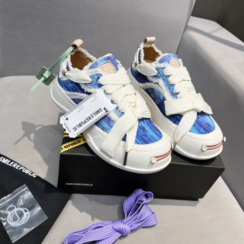 Elegant Othxr Sneakers 210121