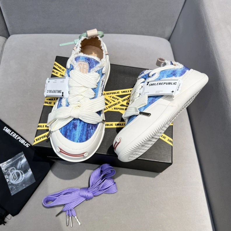 Elegant Othxr Sneakers 210121