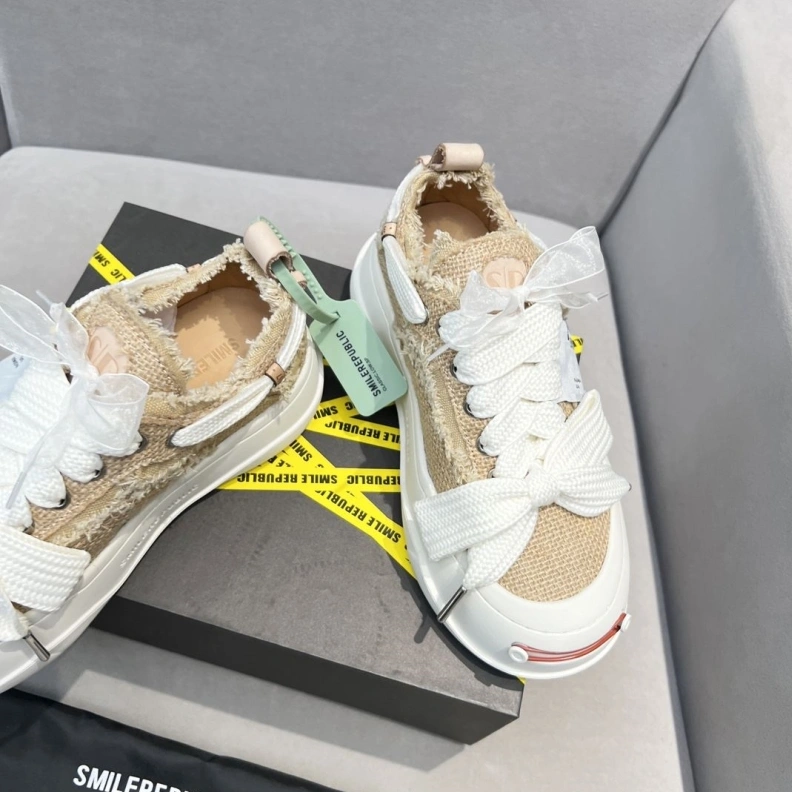 Othxr Sneakers Trendsetting 210116
