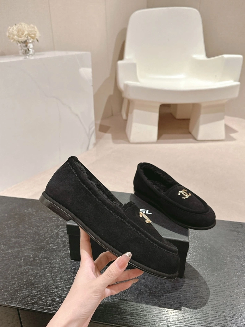 Bright Chxnxl Leather Shoes 118426