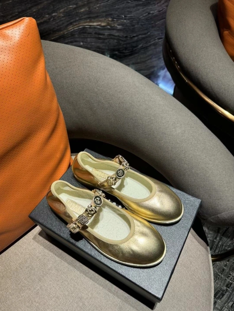 Timeless Chxnxl Flat Shoes 118517