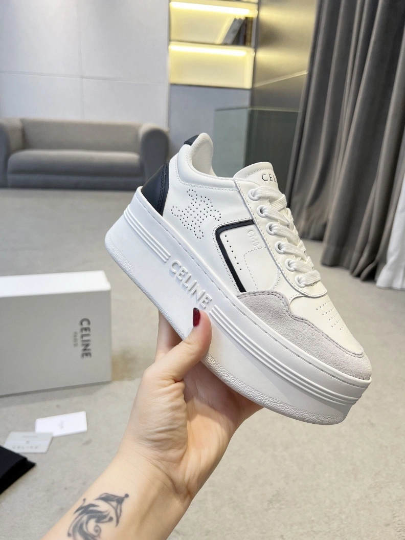 Sophisticated Cxlxne Casual Shoes 115979